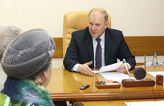 Председатель облисполкома Владимир Кравцов провел прием граждан