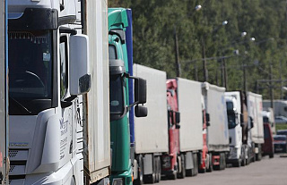 Автоперевозчики ЕС могут оформить с 10 октября разрешение на перевозку грузов по Беларуси
