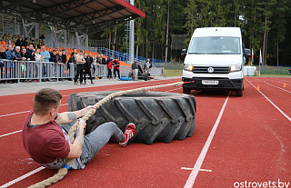 Как 11 экстремалов в Островце колёса кантовали и автомобили тягали 