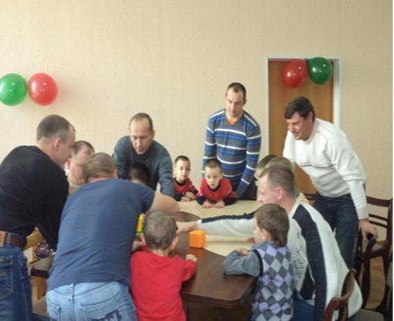 Открыта первая в Гродненской области школа для пап