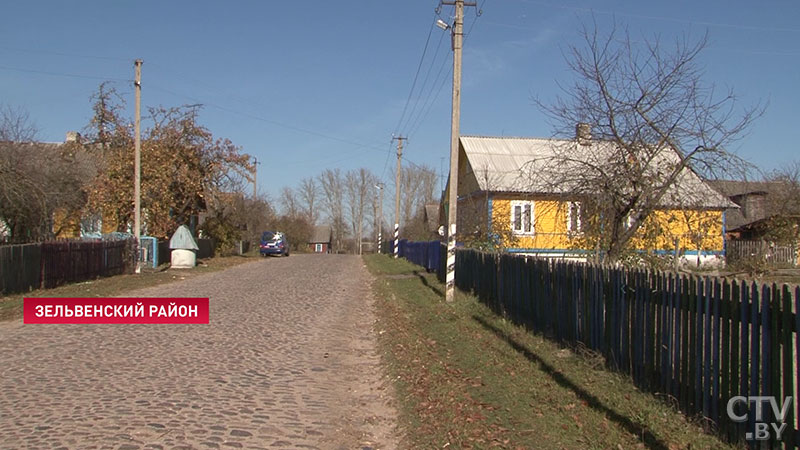 Находился в декретном отпуске, воспитывал троих детей. Что известно о мужчине, который до смерти избил 4-летнюю дочь в Зельвенском районе (+видео)