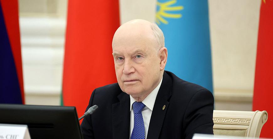 Александр Лукашенко поздравил генерального секретаря СНГ Сергея Лебедева с днем рождения