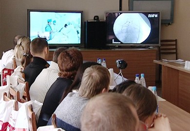 В Гродно две сложнейшие операции на сердце транслировали в режиме онлайн