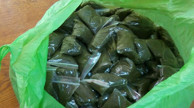 Крупную партию насвая изъяли в Лиде