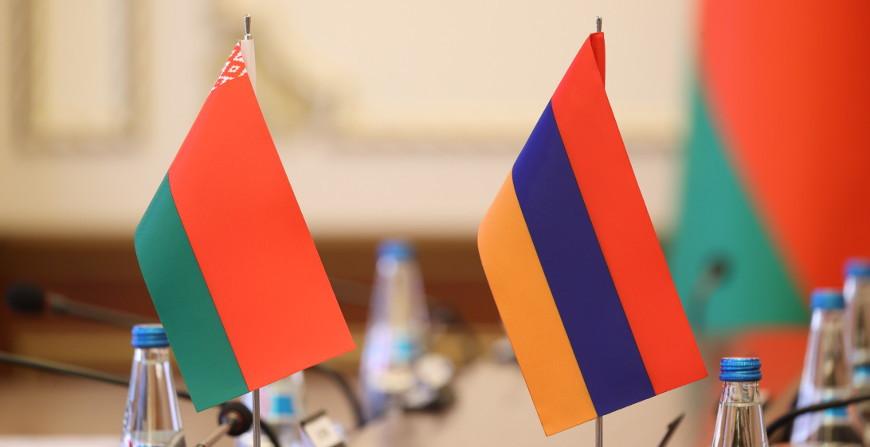 Александр Лукашенко: Минск высоко ценит достигнутый уровень взаимодействия с Ереваном