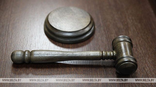  Экс-начальник тарного участка Гродненского мясокомбината приговорен к 4 годам за взятки 