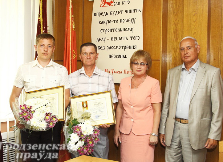 В российском городе Крымске, пострадавшем от наводнения, на помощь жителям пришли строители ОАО «Гроднопромстрой»