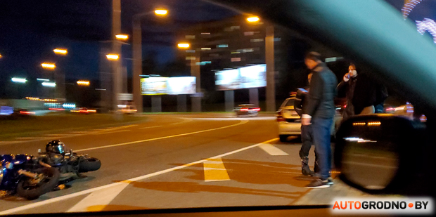 ДТП на Тавлая в Гродно: в аварию попал мотоциклист 