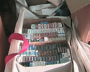 В Гродно задержан россиянин с партией контрафактных сигарет