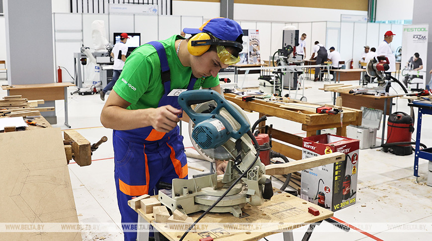Участниками конкурса WorldSkills Belarus стали 325 человек