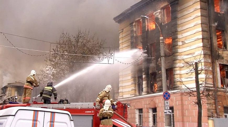 При пожаре в научно-исследовательском институте в Твери погибли 17 человек