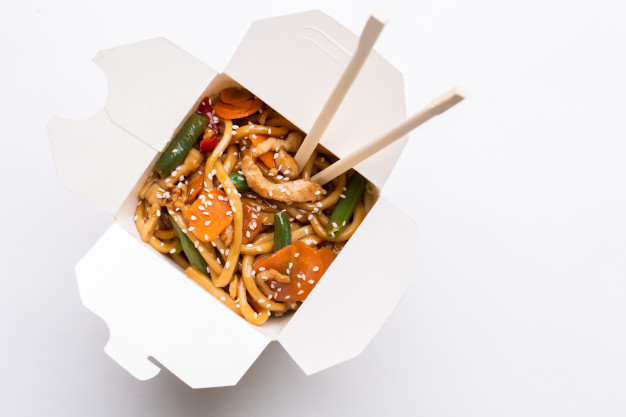 10 вещей, которые нельзя класть в микроволновку