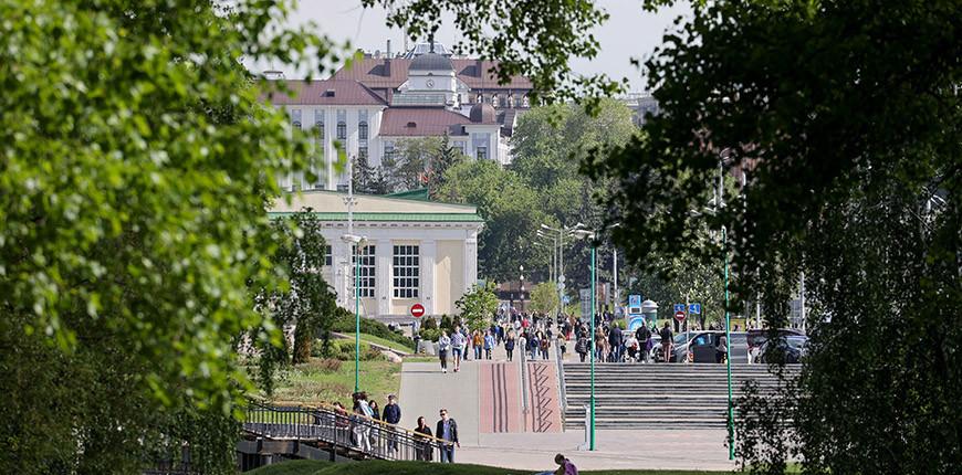Зарплата бюджетников в Беларуси вырастет с 1 сентября