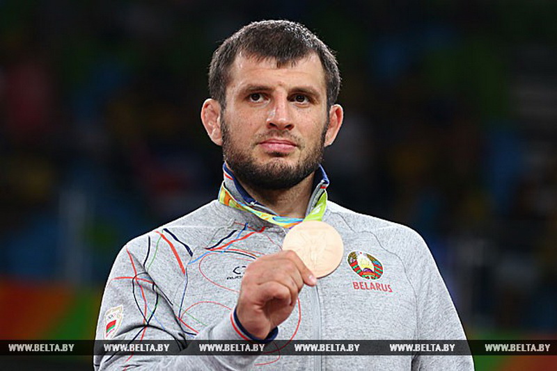 Белорусский спортсмен Джавид Гамзатов завоевал бронзу Игр в греко-римской борьбе