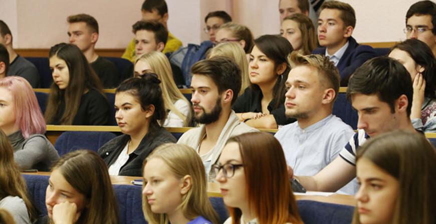 Абитуриентам для поступления в вуз с 2023 года понадобится сертификат о централизованном экзамене