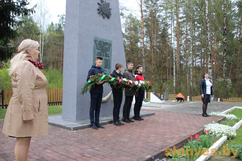 На Слонимщине стартовала акция «Беларусь помнит. Помним каждого» 