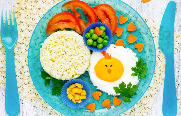 Диетолог назвала продукты, которые обязательно должны есть дети