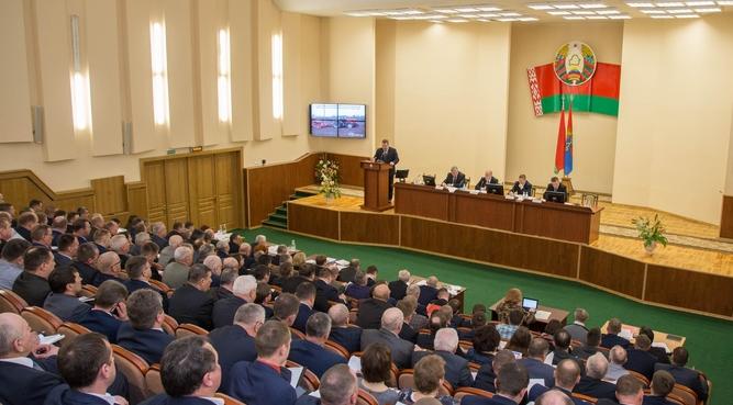 Подготовку к севу рассмотрели на совещании в Лиде
