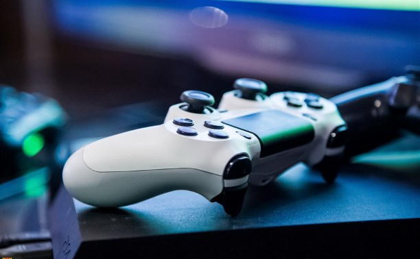 Киберфутболисты Беларуси разыграют 3000 рублей на турнире МЭТА'18. Dota 2