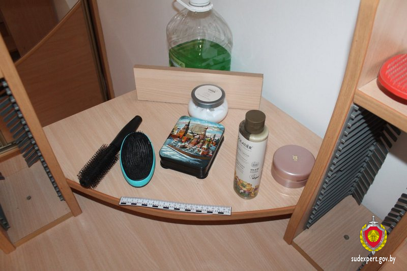 В Гродно мужчина воспользовался незапертой дверью и совершил кражу из квартиры