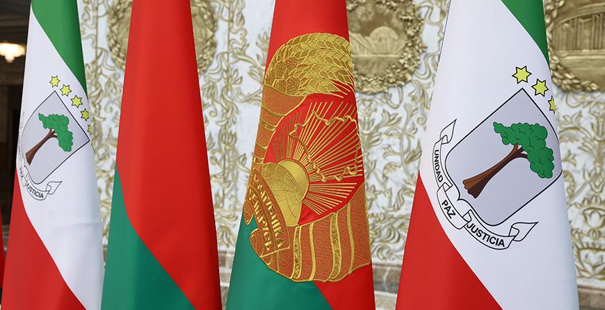 Встреча Александр Лукашенко с Президентом Экваториальной Гвинеи проходит во Дворце Независимости