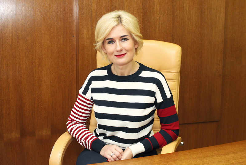  "Волнующие население вопросы в центре внимания власти, а некоторые – на особом контроле". Прямую субботнюю линию с жителями региона провела заместитель председателя облисполкома Елена Бубенчик