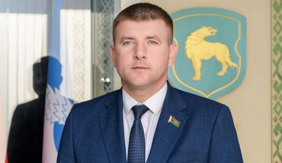 Дмитрий Захарчук, председатель Волковысского райисполкома: «Труд на земле – это возможность вырастить не только урожай, но и достойное поколение»