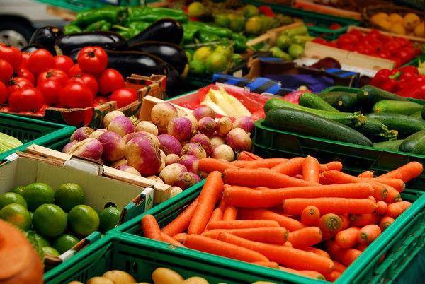 Торговое место? В Гродно определены места для продажи овощей и фруктов, выращенных на дачах и частных подворьях