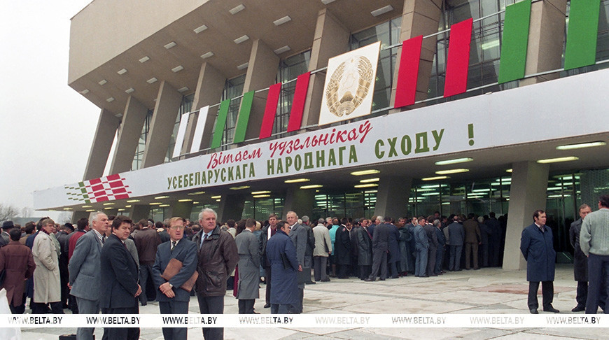 В чем делегаты I ВНС дали фору профессиональным политикам?
