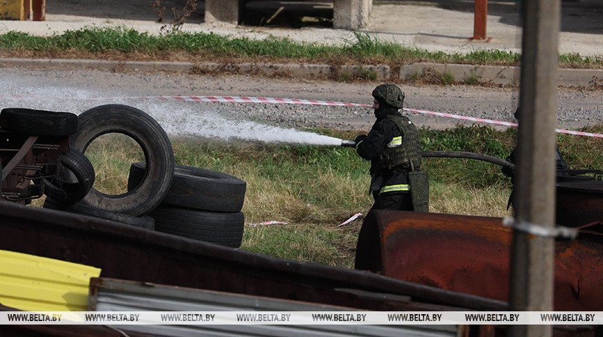 Сценарии моделируют реальные ЧС. Спасатели о своем участии в учении "Запад-2025"