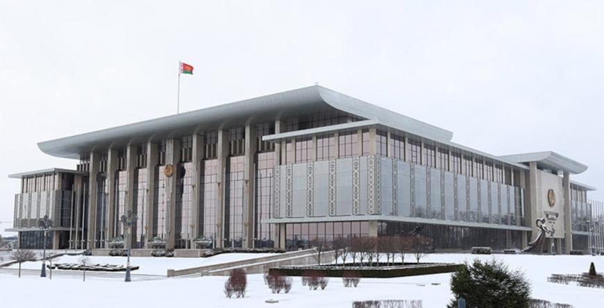 Александр Лукашенко заслушал доклад Ивана Крупко. Главная тема - ситуация в Гомельской области на фоне снегопадов