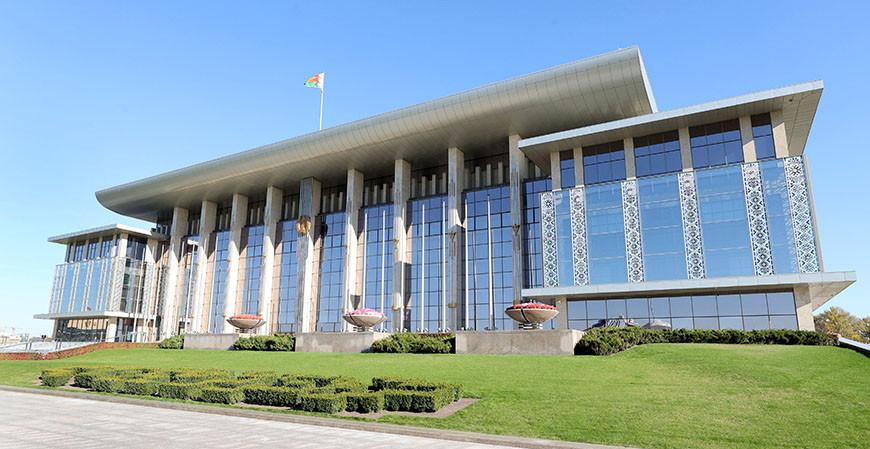 Александр Лукашенко подписал указ о расчетах за энергоресурсы по курсу на конец 2021 года