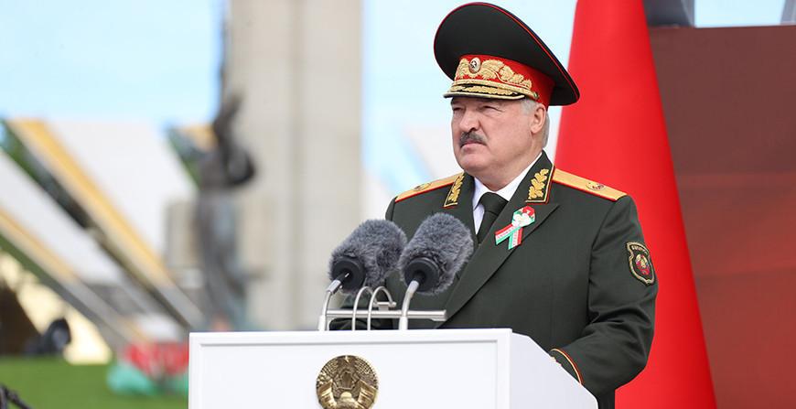 Выступление Александра Лукашенко на военном параде, посвященном 80-й годовщине освобождения Республики Беларусь от немецко-фашистских захватчиков
