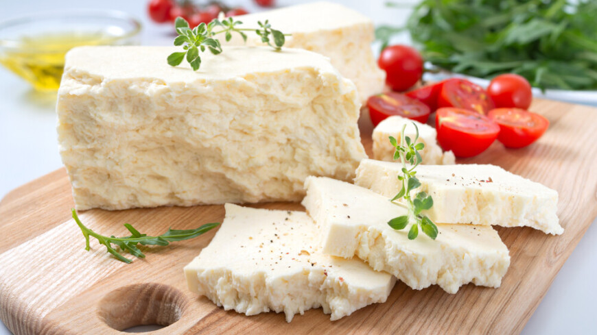 Врач назвал продукты для снижения тревожности и поднятия настроения