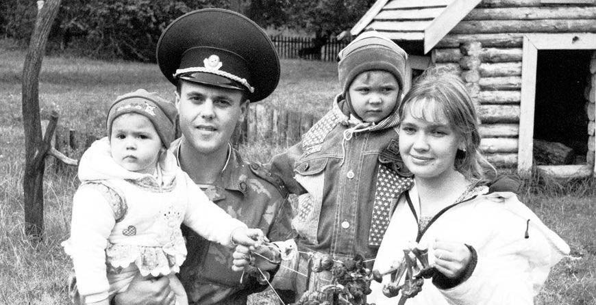 Мама, папа, я: семейное счастье разных поколений белорусов в архивных фото БЕЛТА