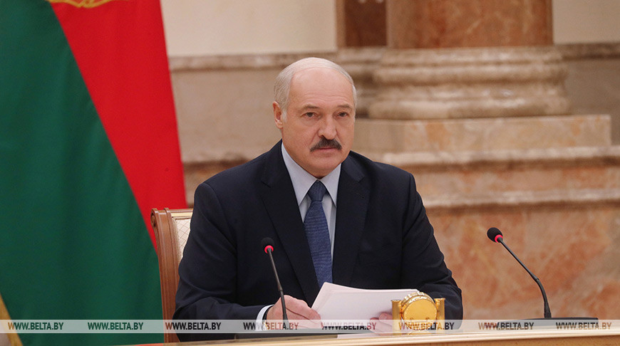 Александр Лукашенко обсудил с Совмином итоги развития страны. Каких показателей удалось достичь правительству?