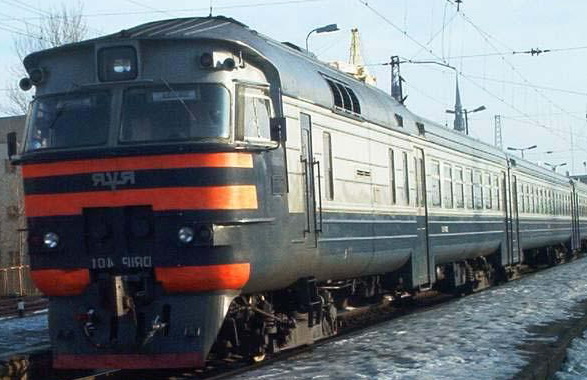 Помощник машиниста, не заметивший зажатого дверями пассажира, получил 2 года лишения свободы с отсрочкой наказания
