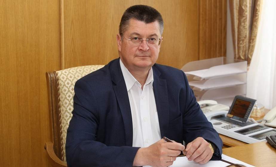 Представители местных органов власти должны уметь найти подход к каждому человеку, который обратился к ним за помощью