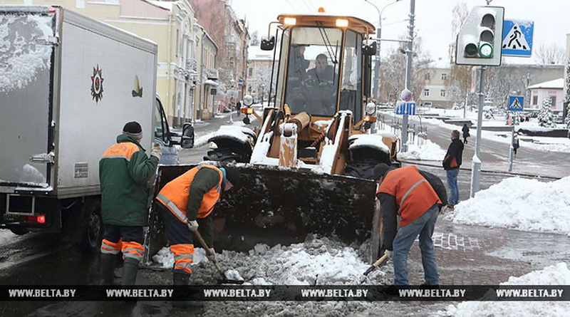 Снегопад не вызвал затруднений на дорогах Гродненской области