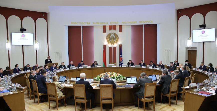 Владимир Макей: беспрецедентным нарастанием уровня напряженности в международных отношениях ознаменовался 2021 год