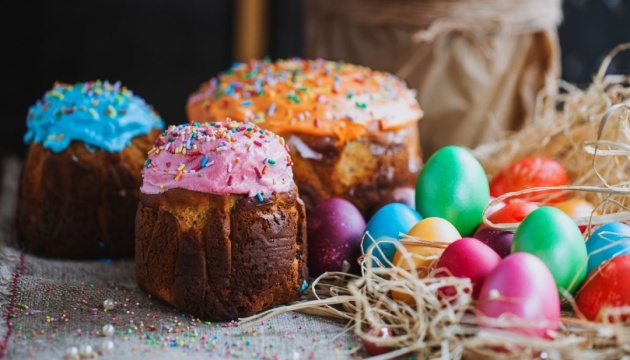 Пасхальное богослужение можно будет посмотреть на экране, не выходя из дома