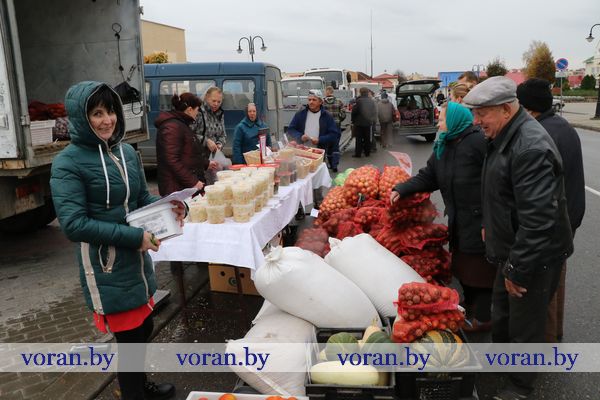 В Вороново и Радуни прошли сельскохозяйственные ярмарки