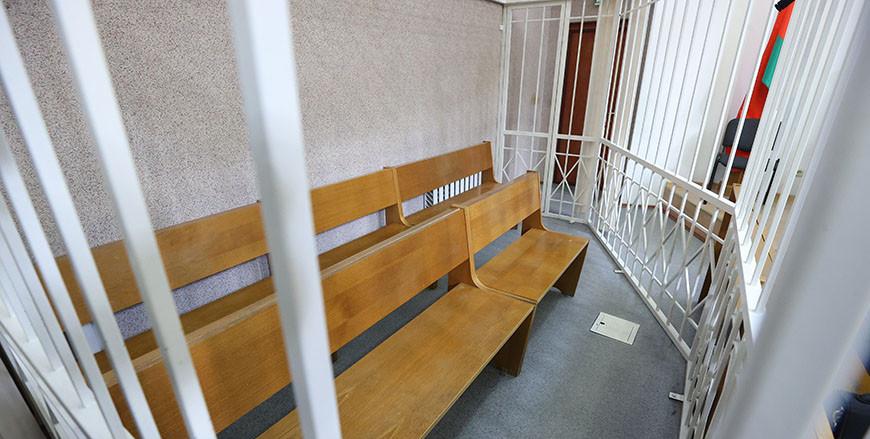 Суд оставил под арестом имущество обвиняемых по делу координационного совета