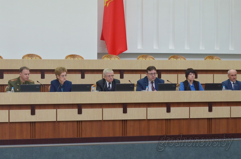 На заседании коллегии комитета по труду, занятости и социальной защите облисполкома рассмотрели итоги работы за 2016-й и задачи на текущий год (Дополнено)