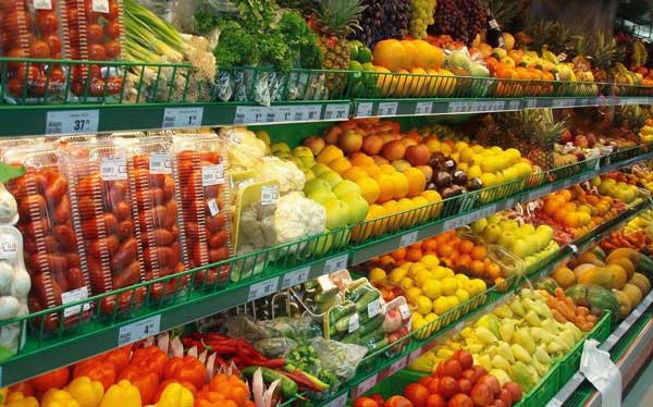 Контрольная закупка. Нарушения правил продажи товаров выявляет госконтроль области во время проверки магазинов