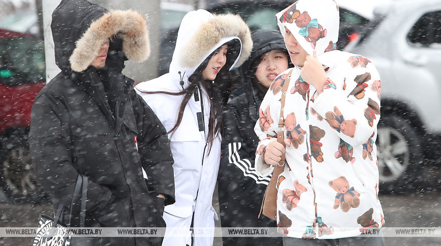 Белорусские вузы продлят каникулы уехавшим домой китайским студентам