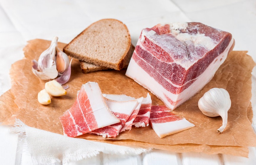 Очень полезный продукт? Ученые развенчали популярные мифы о сале