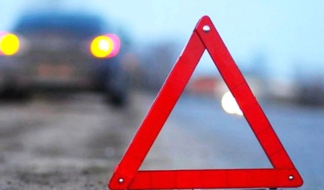 Фура под Новогрудком врезалась в опору путепровода: водитель погиб