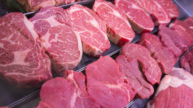 Китай остановил импорт говядины, молочных продуктов и пива из Литвы