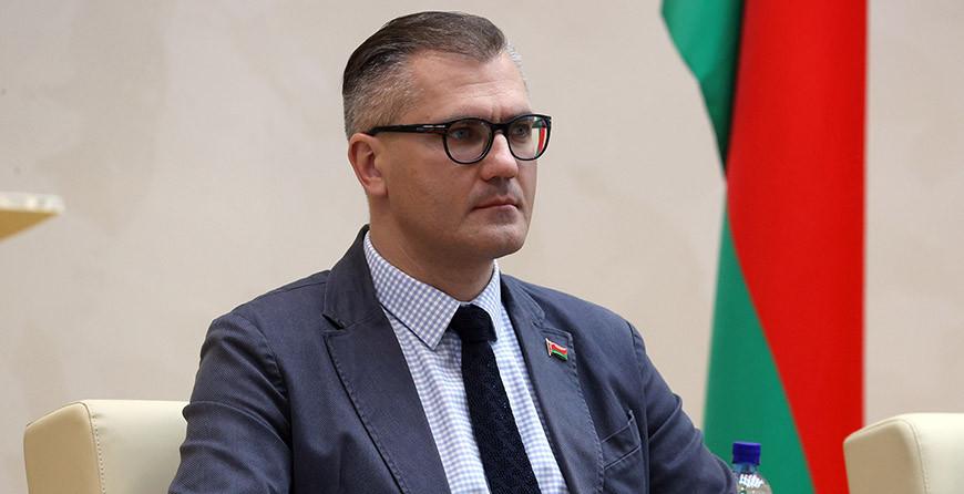 Встречи экспертов с активами регионов являются своеобразной учебой для каждой стороны